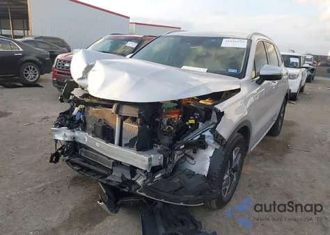 2022 Kia Sorento Hybrid S z USA, uszkodzony, nr VIN KNDRG4LGXN5062230